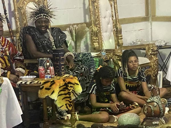 The esteemed visit of His Majesty, Fon Fomuki of Guneku to Guneku Indigenes, graciously hosted under the cultural canopy of GUDECA-US CHAPTER in 2023. — photograph from the Guneku Fondom archive