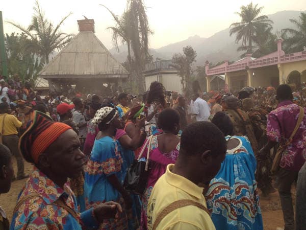 Sons and daughters of Guneku assembled on the palace grounds of the village on 27 February 2015 for the return of HRH Fomuki in younger and energetic clothing. — photograph from the Guneku Fondom archive