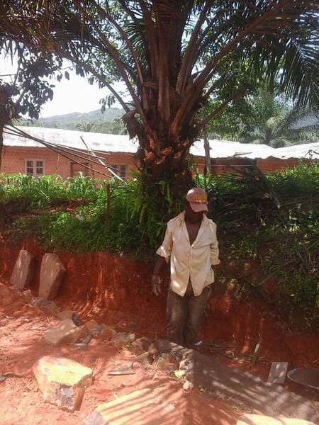 THE TONMUKOM - WINDIK ROAD WORK — photograph from the Guneku Fondom archive
