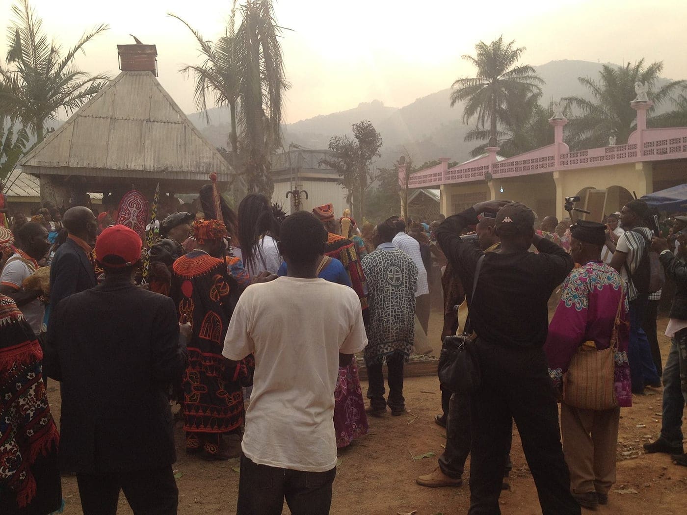 Nineteen Meta Fons meet at Guneku Palace with MECUDA